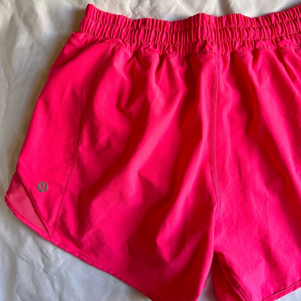 Lululemon Hotty Hot 8
